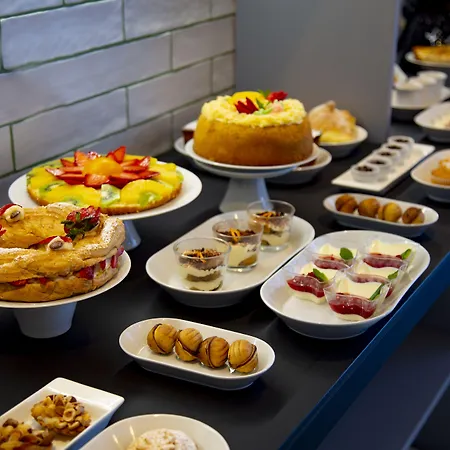 Maison Bon Bon Pensión 4*