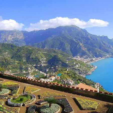 Guest house Maison Bon Bon 4*