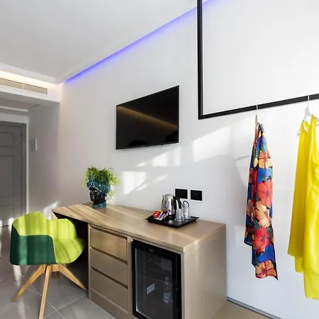 Maison Bon Bon Guest house 4*