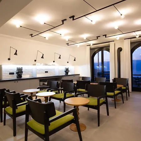 Maison Bon Bon 게스트하우스