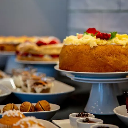 Maison Bon Bon 4*