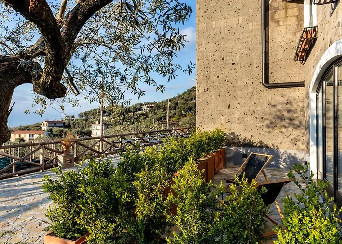 Maison d'hôtes Maison Bon Bon 4*